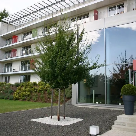 Seehotel 3* Kell am See