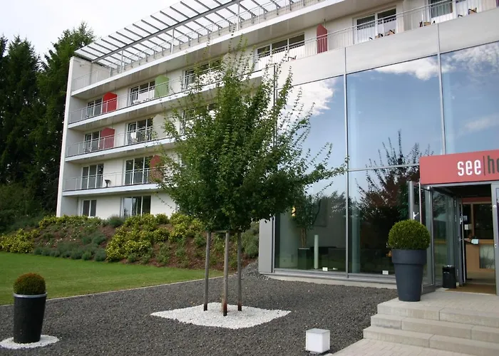 Seehotel 3* Kell am See