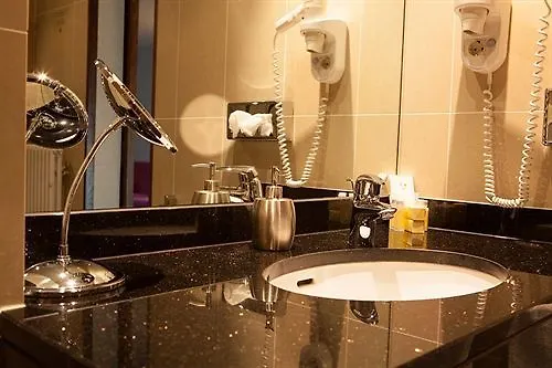 Otel Seehotel Kell am See